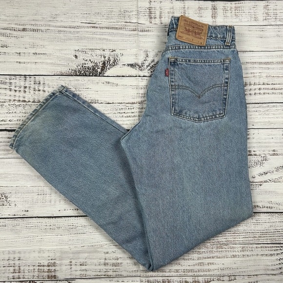 VTG Levis 560 Jeans 30x32 Women's 11 USA Made 90s Stonewash Tapered Blue Red Tab - Picture 1 of 10